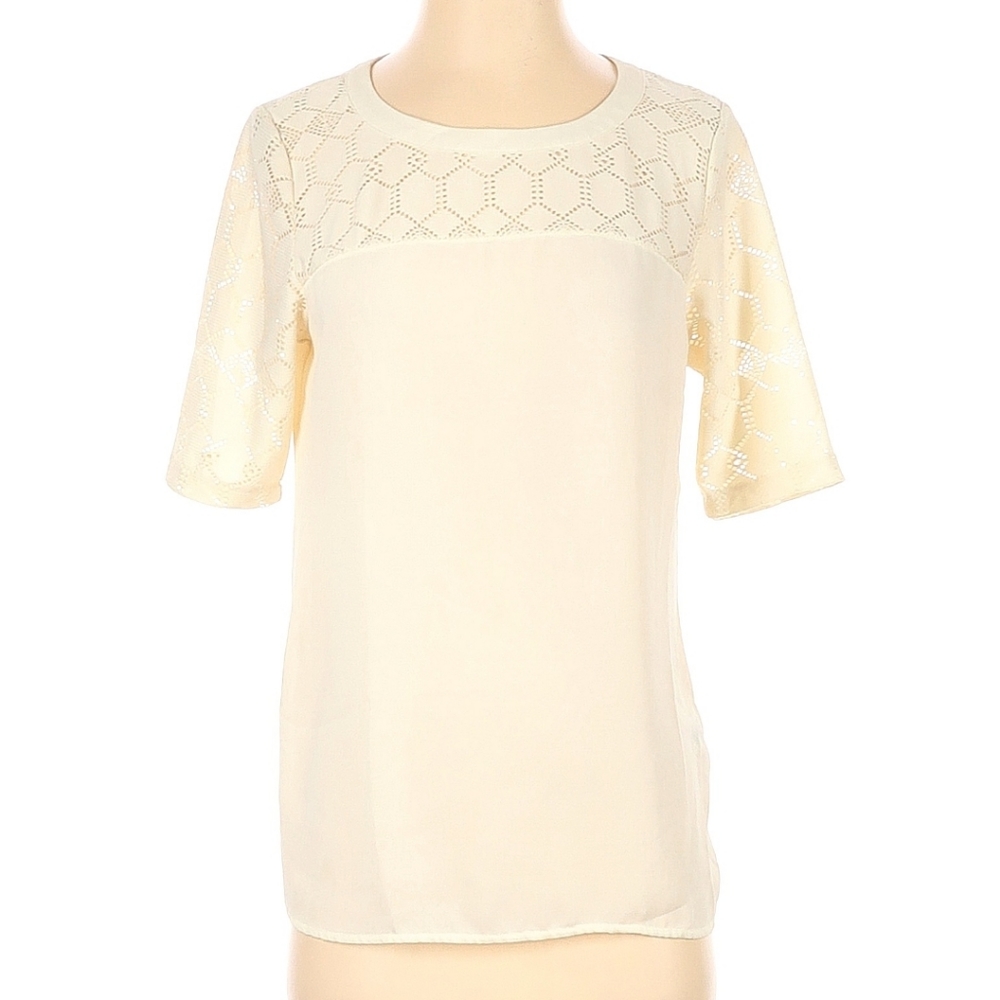 cream colored van heusen xs